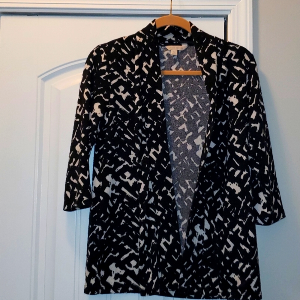 LAURA ASHLEY LADIES SWEATER